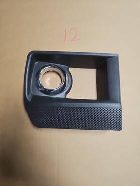 35fvxp39 Action Crash Right - Passenger Side Fog Light Bezel For Cts 2009 2011 2010 2012 2013