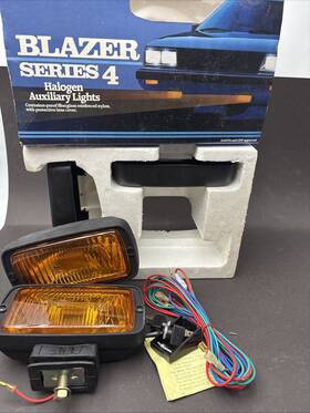 Aris Blazer 1095k Vintage Series 4 Halogen Dark Amber Fog Lights New In Box