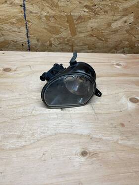 173.509-02 Audi 10-15 Q7 Fog Light Foglight Front Right Passenger Oem