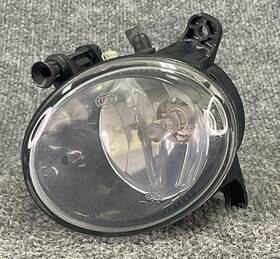 8t0-941-700-m Audi 09-17 Q5 A4 Quattro S6 Front Right Passenger Side Fog Light Lamp 8t0941700m