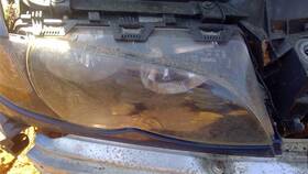 114-58961r Bmw Passenger Headlight Sedan Canada Market Fits 02-05 320i 215565