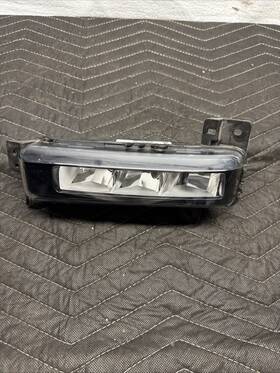 743378709 Bmw 7433787 2021 F44 F45 G20 G21 Front Side Led Drl Fog Light Lamp Left Oem