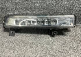 89250241 Bmw 2017-2018 7 Series Right Passenger Side Daytime Running Fog Light