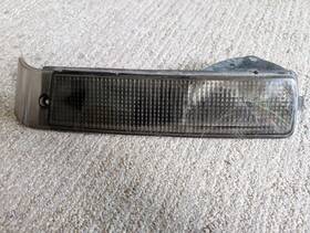 45085 Cadillac 1987-1993 Allante Right Passenger Bumper Fog Light Lamp