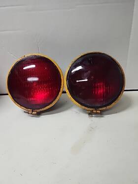 No80 Cats Eye Vintage Red Lens 6.5 Inch Warning Lamp Light Pair Of 2. Hard To Find