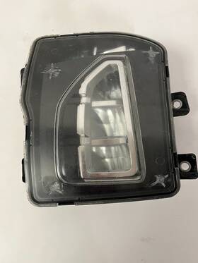 Gm2593315 Chevrolet 14907685 2018 Silverado Fog Light Lamp Front Passenger Right Side