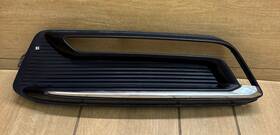 23455346 Chevrolet 2014 - 2020 Impala Front Left Fog Right Lamp Bezel Cover Oem