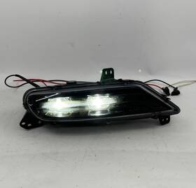 9403973 Chrysler 2015-2019 300 Drl Fog Light Assembly Oem Left Driver Side Led