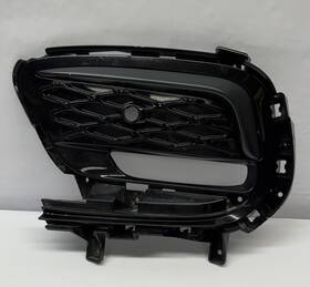 26625 Chrysler. Oem Fng#26625 2021-2023 Pacifica Left Driver Side Foglight Black Bezel