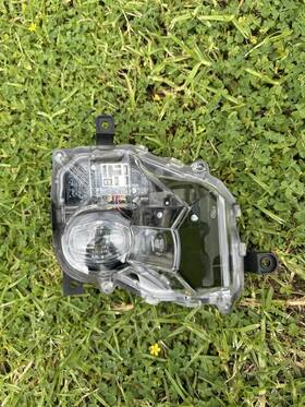 81210-76020 Evan-fischer 17093248 Lexus Ux250h Fog Light Driving Lamp Front Passenger Right Side Oem 81210-76020 Evan-fischer 17093248 Lexus Ux250h Fog Light Driving Lamp Front Passenger Right Side Oem