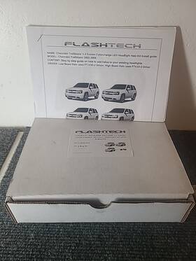 Cy-tr0209-v3hir Flashtech Chevrolet Trailblazer V.3 Fusion Color Change Led Halo Headlight Kit 2002-2009