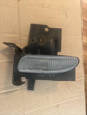 168839 Ford 1994-98 Mustang Gt V6 Lh Driver Fog Light With Bracket 95 96 97