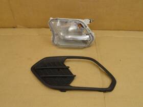 Gj5417k947ab Ford 2017 - 2019 Escape Oem Driver Left Fog Light And Turn Signal With Grille Bezel
