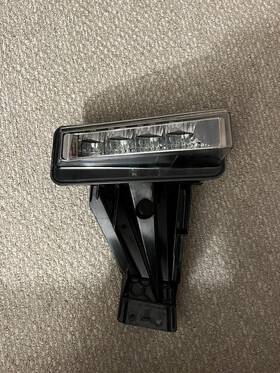 Lc3b-15a254-b Ford 2020 2021 2022 F250 F-350 Passenger Side Led Rh Fog Light Oem