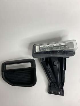 Lc3b-15a254-bc Ford Oem Factory Led Fog Light 20-22 Super Duty Trucks With Trim Cover Lamp Bezel Rh