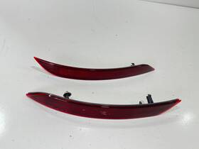 Lj8b-13b414aa Ford 2021 2022 2023 Mustang Mach-e Rear Bumper Reflector Light L&r