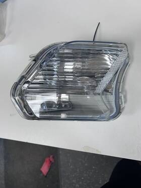 13b220-bf Ford Pgj54 Oem 2017 - 2019 Escape Halogen Fog Light Right/passenger