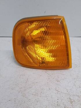 116-01178br Ford Truck Passenger Corner/park Light Heritage Fits 04 F150 Pickup