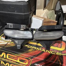 Xr-33-15266-a Ford Mustang Gt 1999-2004 Left And Right Oem Fog Lamp Assemblies Xr-15266-a/xr-15267-a Xr-33-15266-a Ford Mustang Gt 1999-2004 Left And Right Oem Fog Lamp Assemblies Xr-15266-a/xr-15267-a