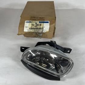Yf1z-15200-ba Ford Genuine Front Fog Lamp Light 2000-2003 Sable Lh Oem Part #