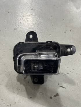 84550846 Gm Genuine Oem Lamp