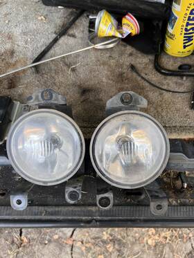 16516337 Gmc Fog Light For 99-06 Sierra 1500 00-06 Yukon 01-02 2500 Hd Pair