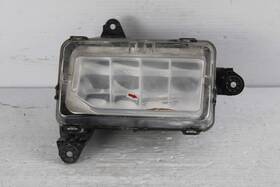 87816046 Gmc Cracked 2021-2023 Sierra Right Passenger Front Fog Light Oem