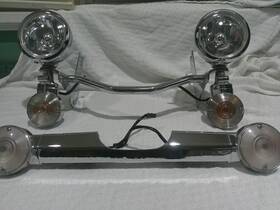 68510-74c Harley-davidson 68145-98/68510-74c Touring Flhr Flht Passing Lamp Spot Light Bar And Matching Rear