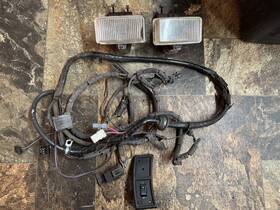 5974580 Hawks Motorsports 1985-1992 Camaro Iroc-z / Z28 Front Fog Light Lamp Setup Complete With Harness