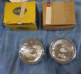90163120200 Hella New Porsche 911 Driving Lights With Five Rivets