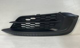 71103-tba-a00 Honda 16-18 Civic Front Right Bumper Grille Fog Light Lamp Bezel Cover # 90925