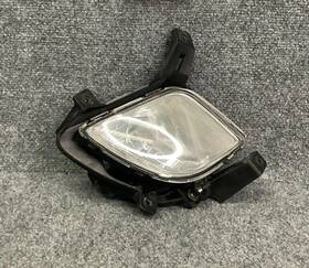 92202-2s000 Hyundai 2019-2020 Santa Fe Front Right Passenger Side Fog Light Lamp 92202-2s000 Hyundai 2019-2020 Santa Fe Front Right Passenger Side Fog Light Lamp
