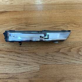 Hk8315200af Jaguar F-pace E-pace Velar Front Right Passenger Fog Light Lamp 2017-2023 Damage
