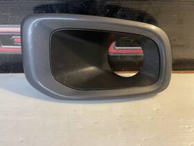735585015 Jeep 2015 2016 2017 2018 Renegade Fog Light Bezel Rh Oem