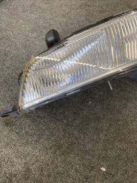 Mlx-she682-125qr-cl360a50 Karparts360 For Cadillac Dts 2006-2011 Fog Light Passenger Side Fog/cornering Mlx-she682-125qr-cl360a50 Karparts360 For Cadillac Dts 2006-2011 Fog Light Passenger Side Fog/cornering