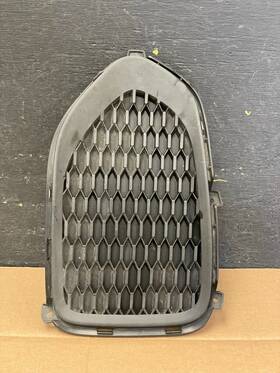 86523-1u000 Kia 2011 To 2013 Sorento Left Driver Side Fog Light Cover 3022f