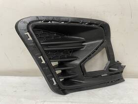 H9865-64aa0 Kia 2021 2022 2023 Rio Fog Light Bezel Rh Oem
