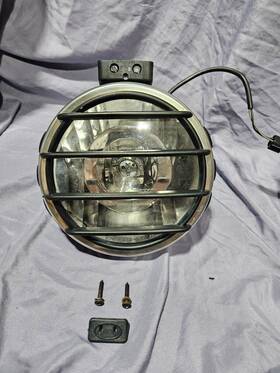 Vub502850 Land Rover Used Range Lr3 Discovery 2 Auxiliary Driving Lamp Light Genuine
