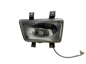Xbj100420 Land Rover Range 2000-2002 Oem Passenger Side Right Front Fog Light Lamp