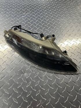 0311333006 Lexus 2006-2007 Bmw M6 650i E63 E64 Front Rightsignal Light Lamp 031133306 7165807 Oem