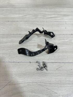 52126-53040 Lexus 2014 2015 2016 Is250 Front Foglight Mounting Brackets L R Oem