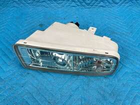 81039-60060 Lexus Lx470 Fog Lamp Passenger Side 2005 2006 2007 Oem