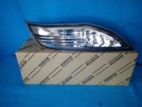 81521-60470 Lexus 2019-2023 Gx460 Toyota Left Front Turn Lamp Tested Used