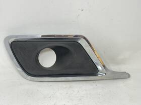 Ah63-17k946-abw Lincoln 2010-2012 Mkz Right Passenger Side Fog Light Bezel Cover Trim Oem