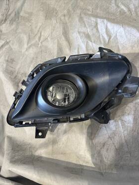 Ghr4-50c11 Mazda 2013 - 2017 6 Front Right Driver Side Fog Light Rhd Genuine