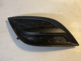 Te69-50c11 Mazda Fog Light Bezel Cover