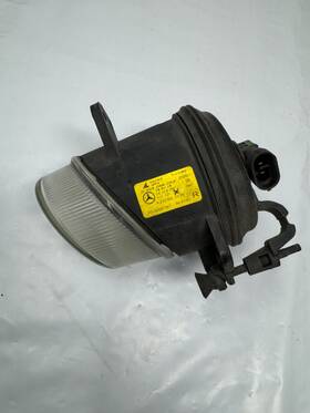 A2128201056 Mercedes-benz 2010-2013 E350 Rh Passenger Side Fog Light Lamp