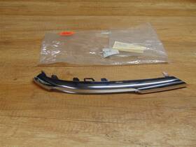 A2128851874 Mercedes-benz Front Right Foglamp Chromium Trim Genuine W212 -