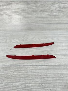 A2178200174 Mercedes-benz 2016-2019 Glc 300 Rear Bumper Reflector Lights L R Oem