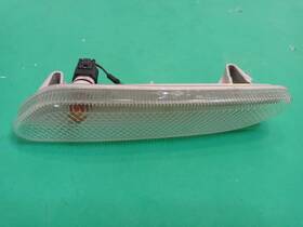 9-803-127 Mini 11-16 Countryman S Fender Mounted Front Right-passenger Turn Signal Lamp